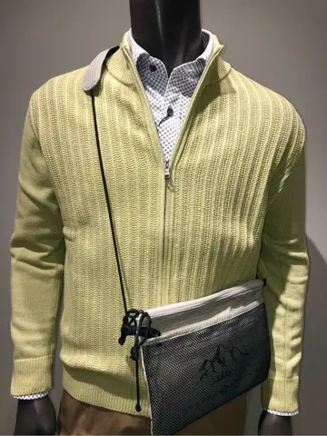 JOSEPH ABBOUD 川田 コーディネート画像