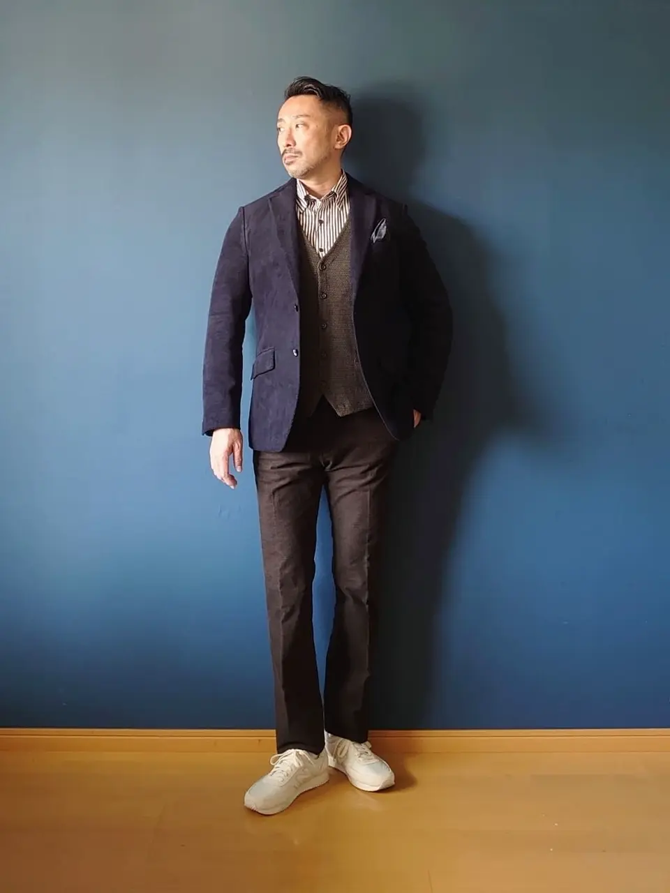 JOSEPH ABBOUD 安東 コーディネート画像