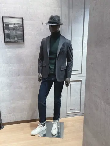 JOSEPH ABBOUD 大久 コーディネート画像