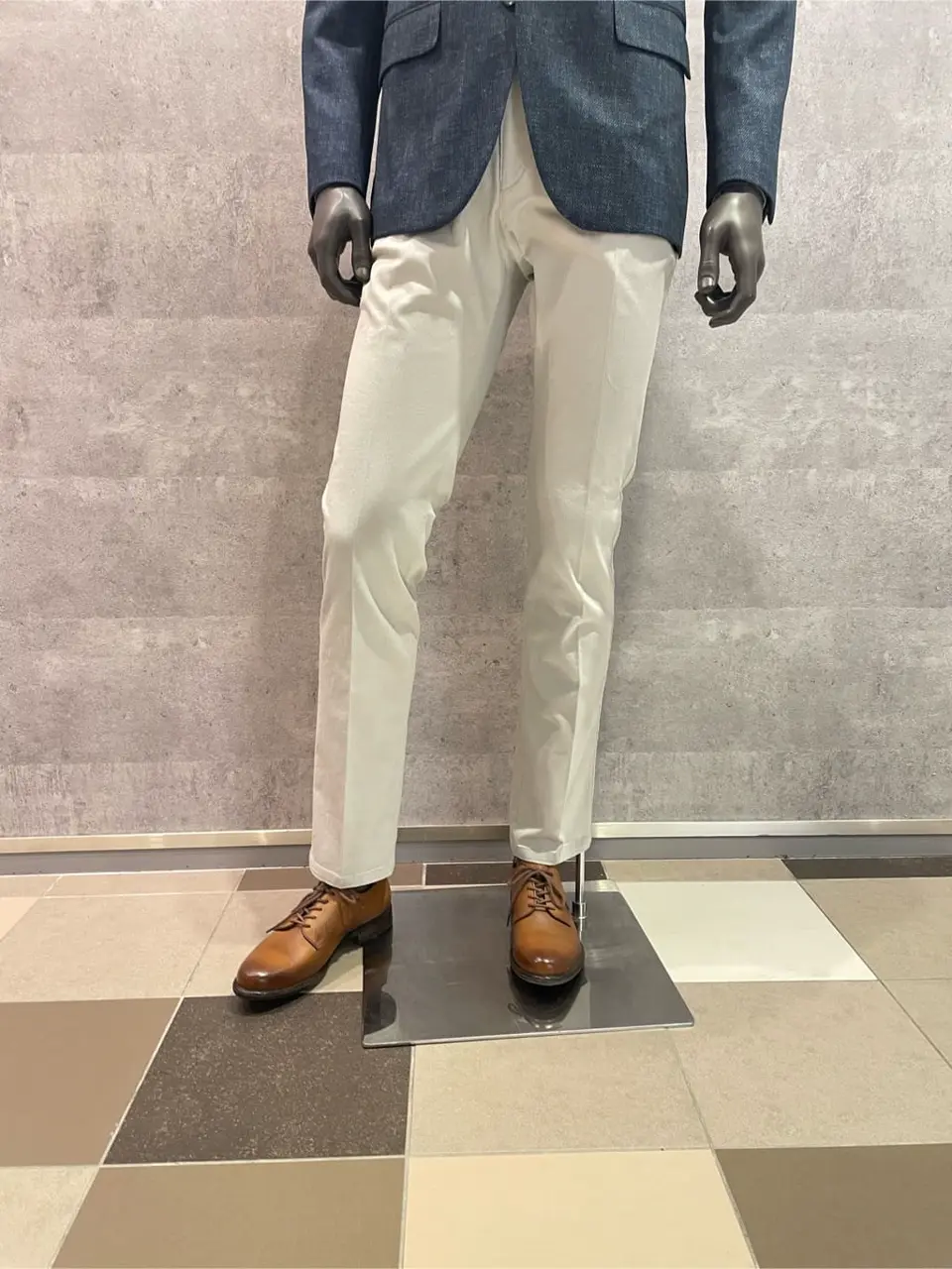 JOSEPH ABBOUD 東　 コーディネート画像