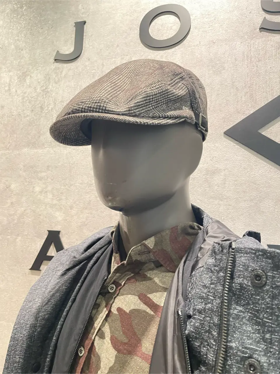 JOSEPH ABBOUD 東　 コーディネート画像