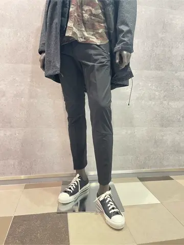 JOSEPH ABBOUD 東　 コーディネート画像