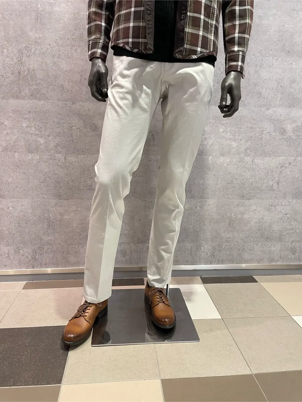 JOSEPH ABBOUD 東　 コーディネート画像