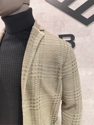 JOSEPH ABBOUD 東　 コーディネート画像