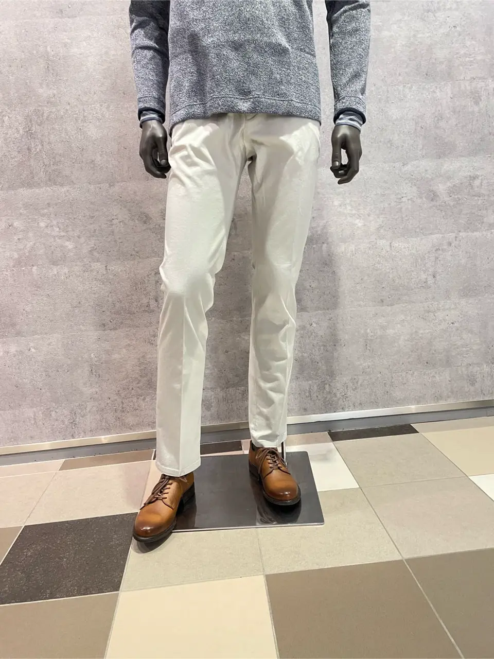 JOSEPH ABBOUD 東　 コーディネート画像