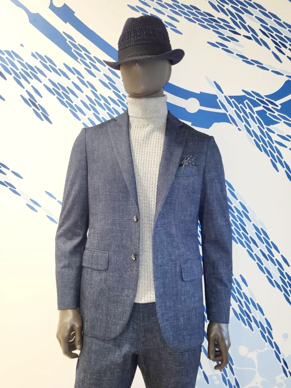 JOSEPH ABBOUD 亀井 コーディネート画像