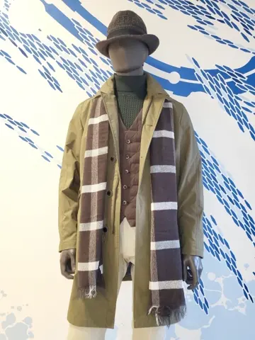 JOSEPH ABBOUD 亀井 コーディネート画像