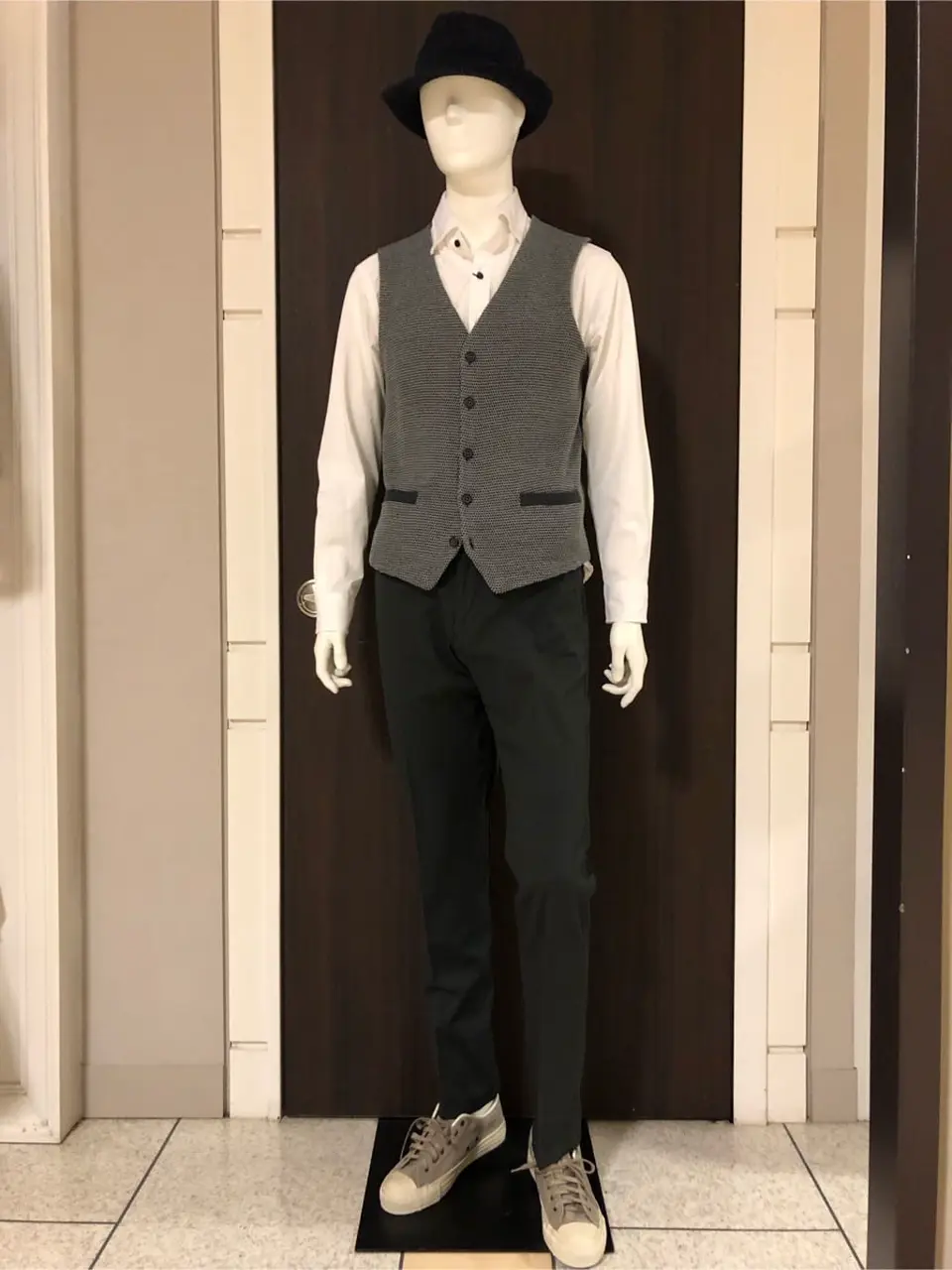 JOSEPH ABBOUD 山口 コーディネート画像