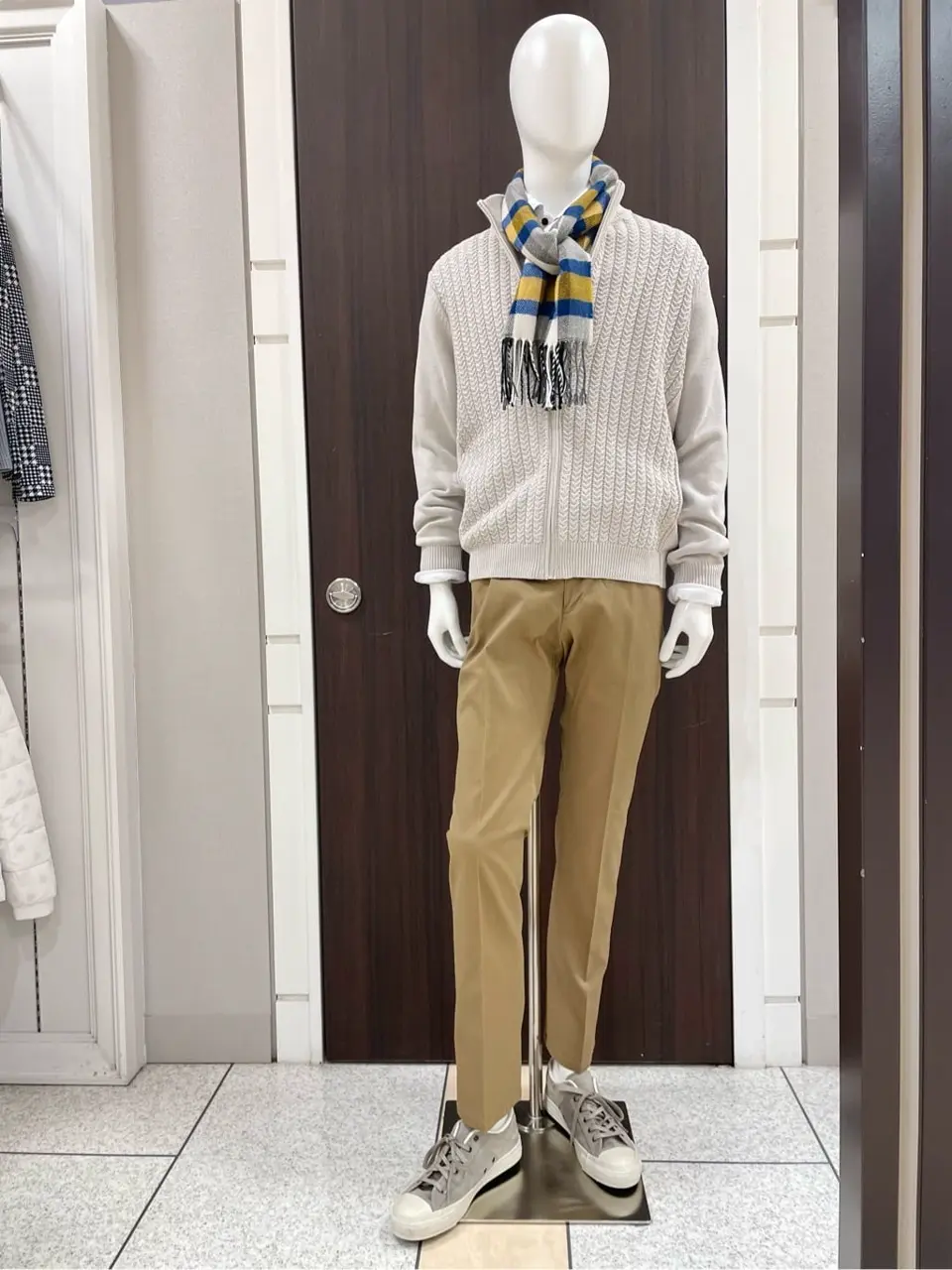 JOSEPH ABBOUD 松山 コーディネート画像