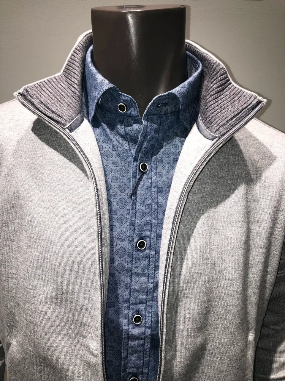 JOSEPH ABBOUD 川田 コーディネート画像