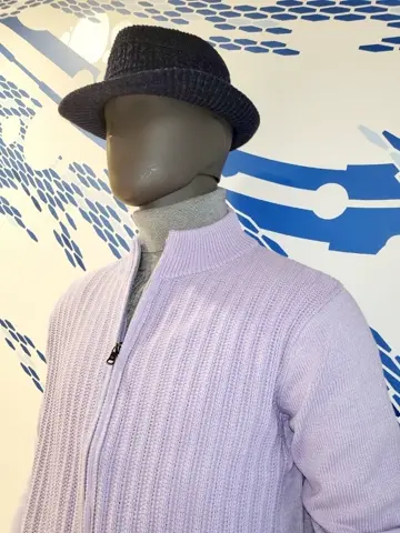 JOSEPH ABBOUD 亀井 コーディネート画像