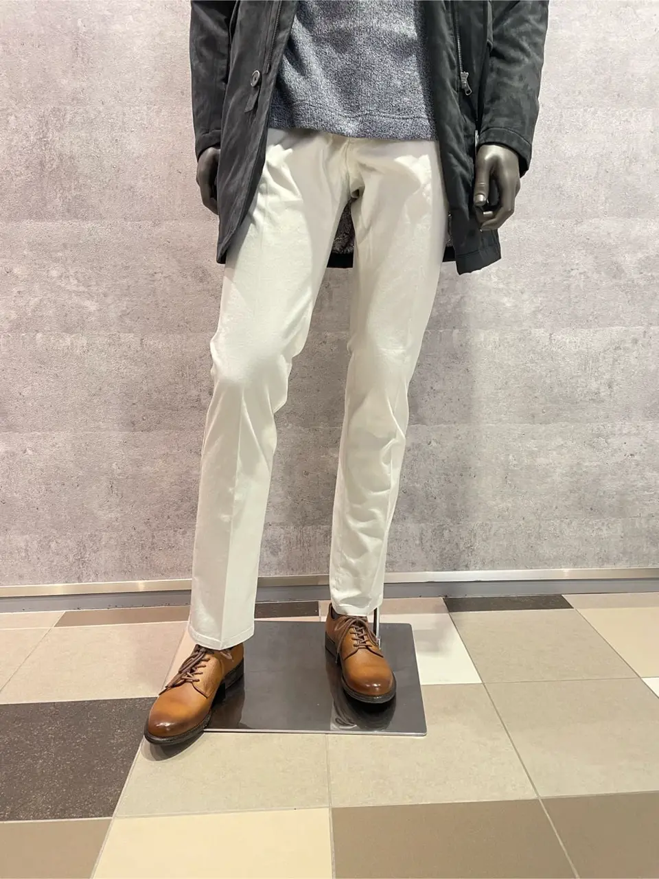 JOSEPH ABBOUD 東　 コーディネート画像