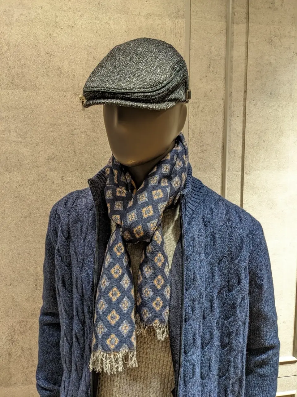 JOSEPH ABBOUD 大久 コーディネート画像