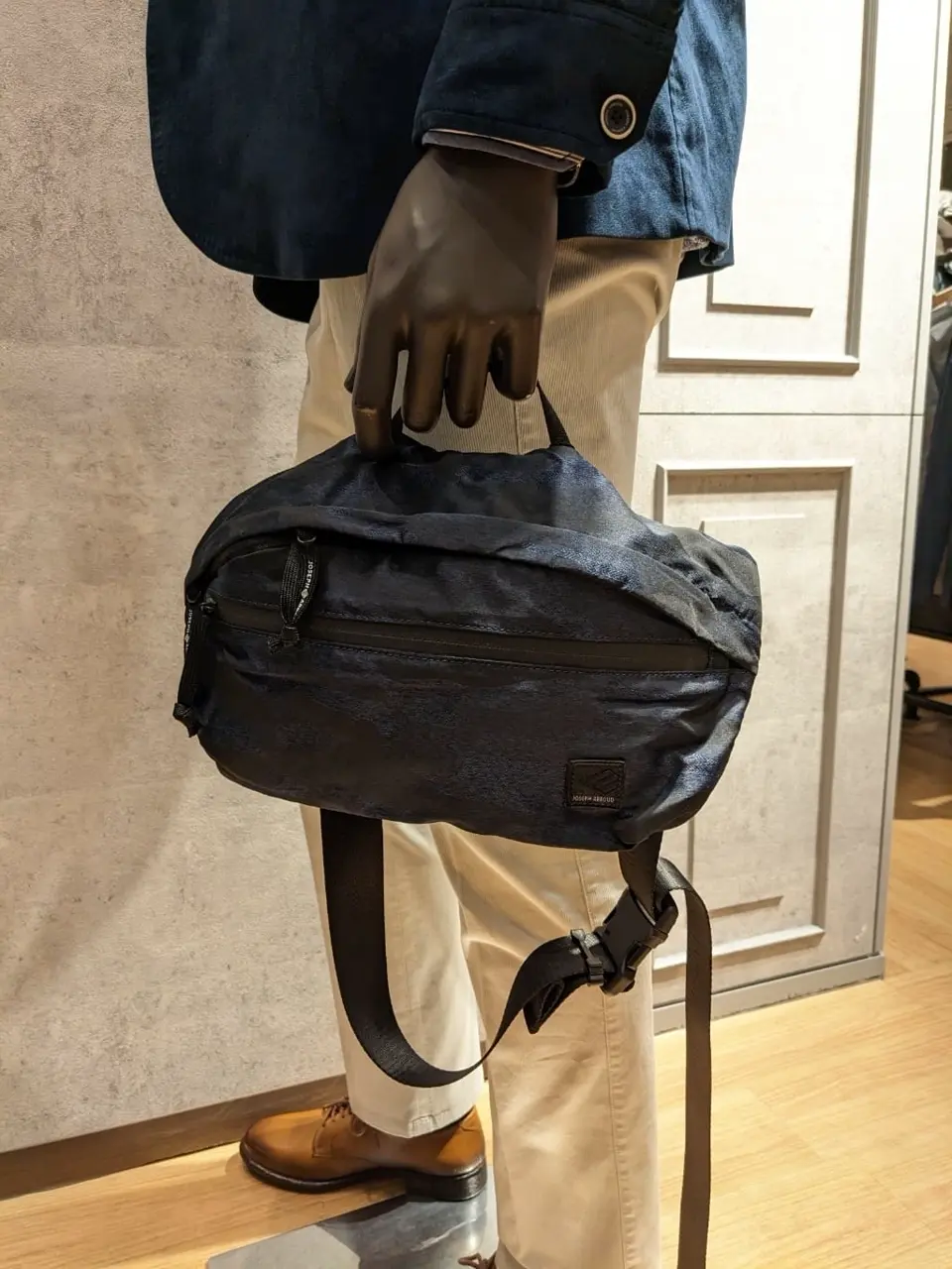 JOSEPH ABBOUD 大久 コーディネート画像