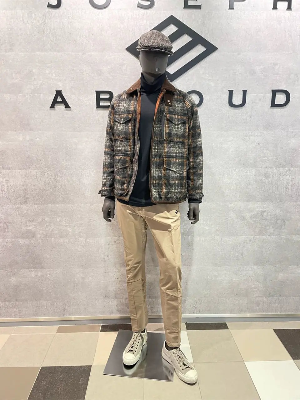  東　 コーディネート画像