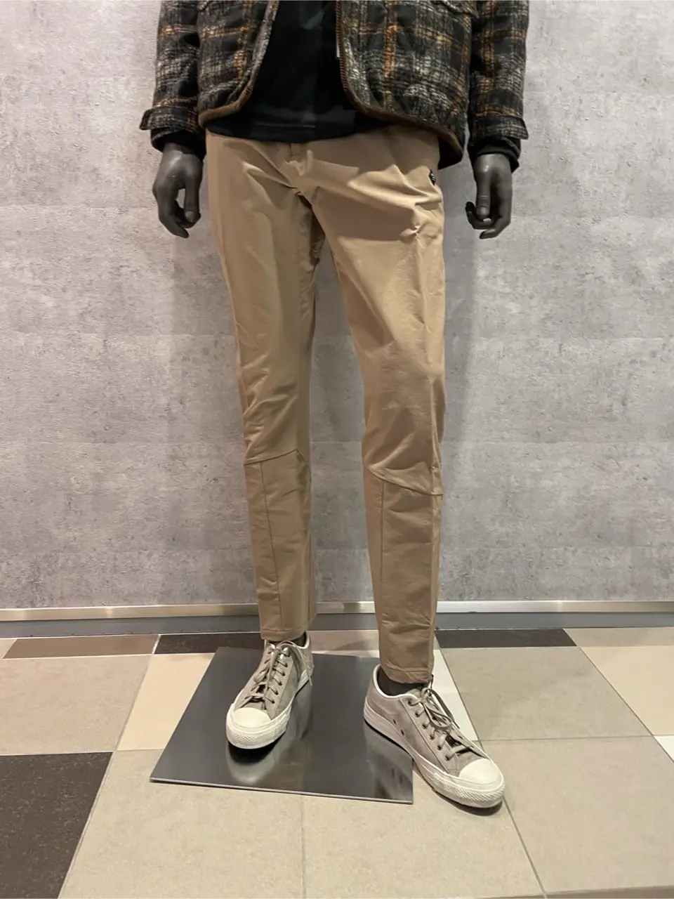 JOSEPH ABBOUD 東　 コーディネート画像