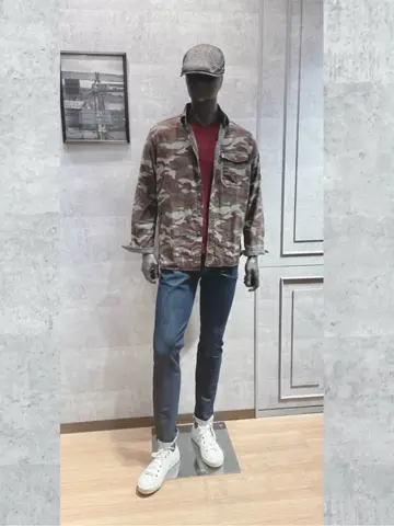 JOSEPH ABBOUD 二澤 コーディネート画像