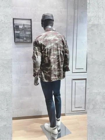 JOSEPH ABBOUD 二澤 コーディネート画像