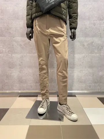 JOSEPH ABBOUD 東　 コーディネート画像