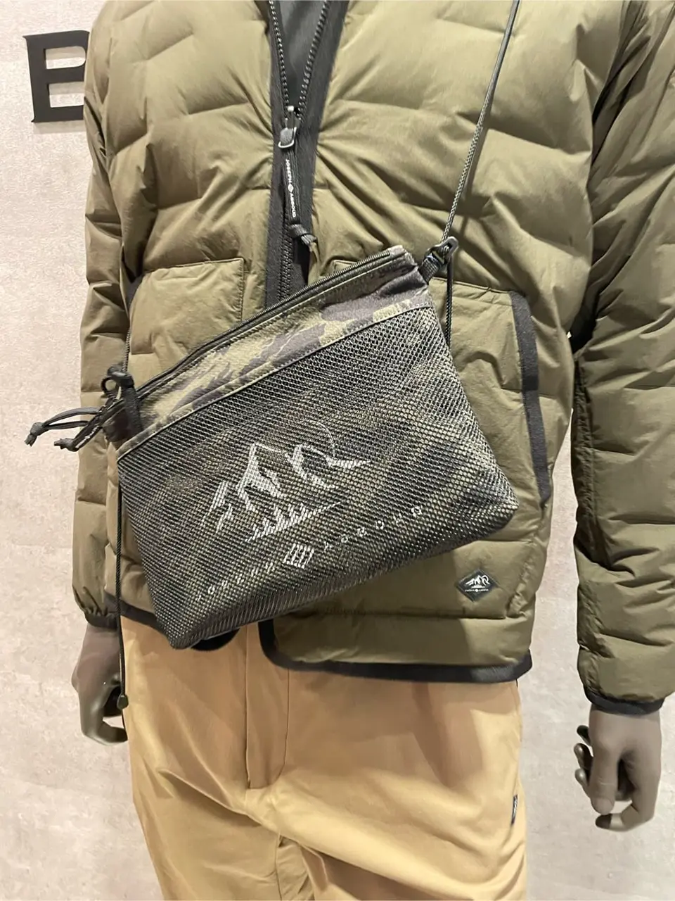 JOSEPH ABBOUD 東　 コーディネート画像