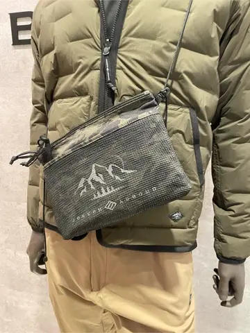 JOSEPH ABBOUD 東　 コーディネート画像