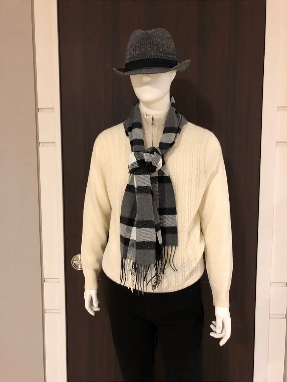 JOSEPH ABBOUD 山口 コーディネート画像