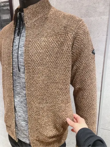 JOSEPH ABBOUD 二澤 コーディネート画像