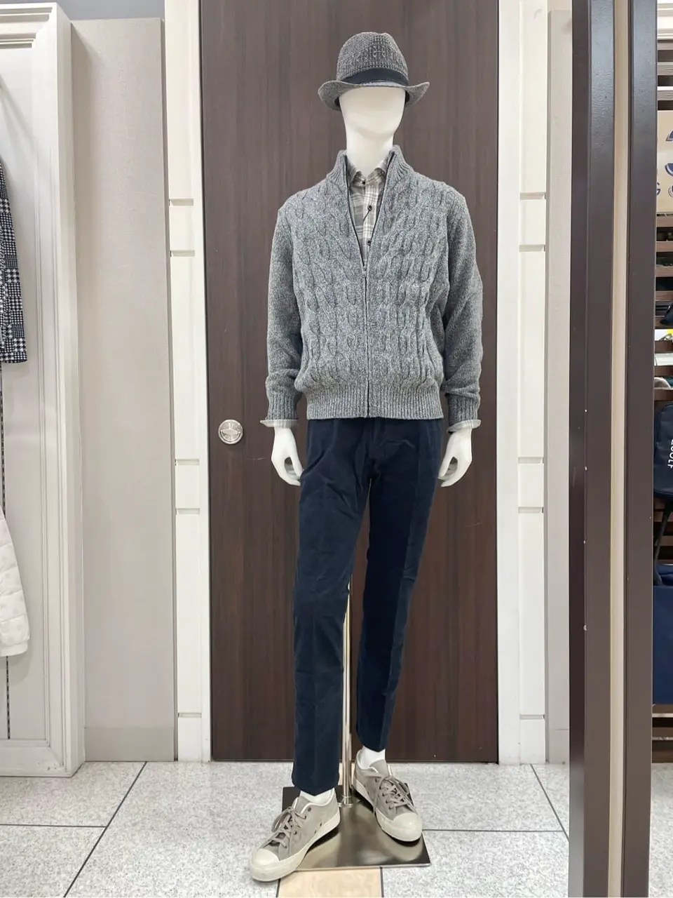 JOSEPH ABBOUD 松山 コーディネート画像