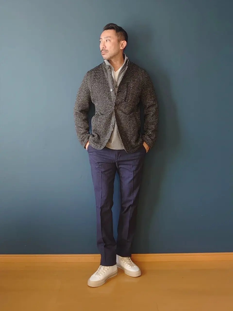 JOSEPH ABBOUD 安東 コーディネート画像