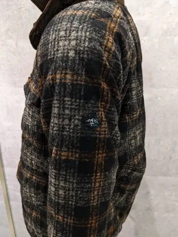 JOSEPH ABBOUD 大久 コーディネート画像