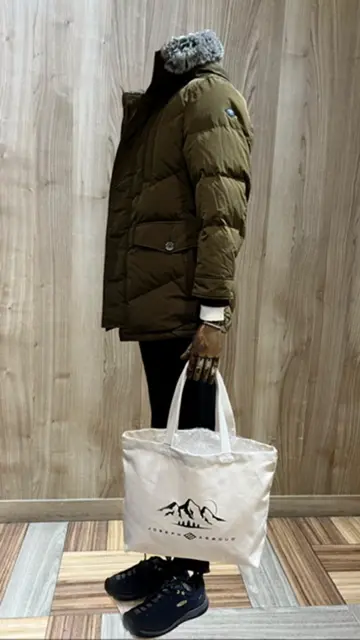 JOSEPH ABBOUD 小城 コーディネート画像