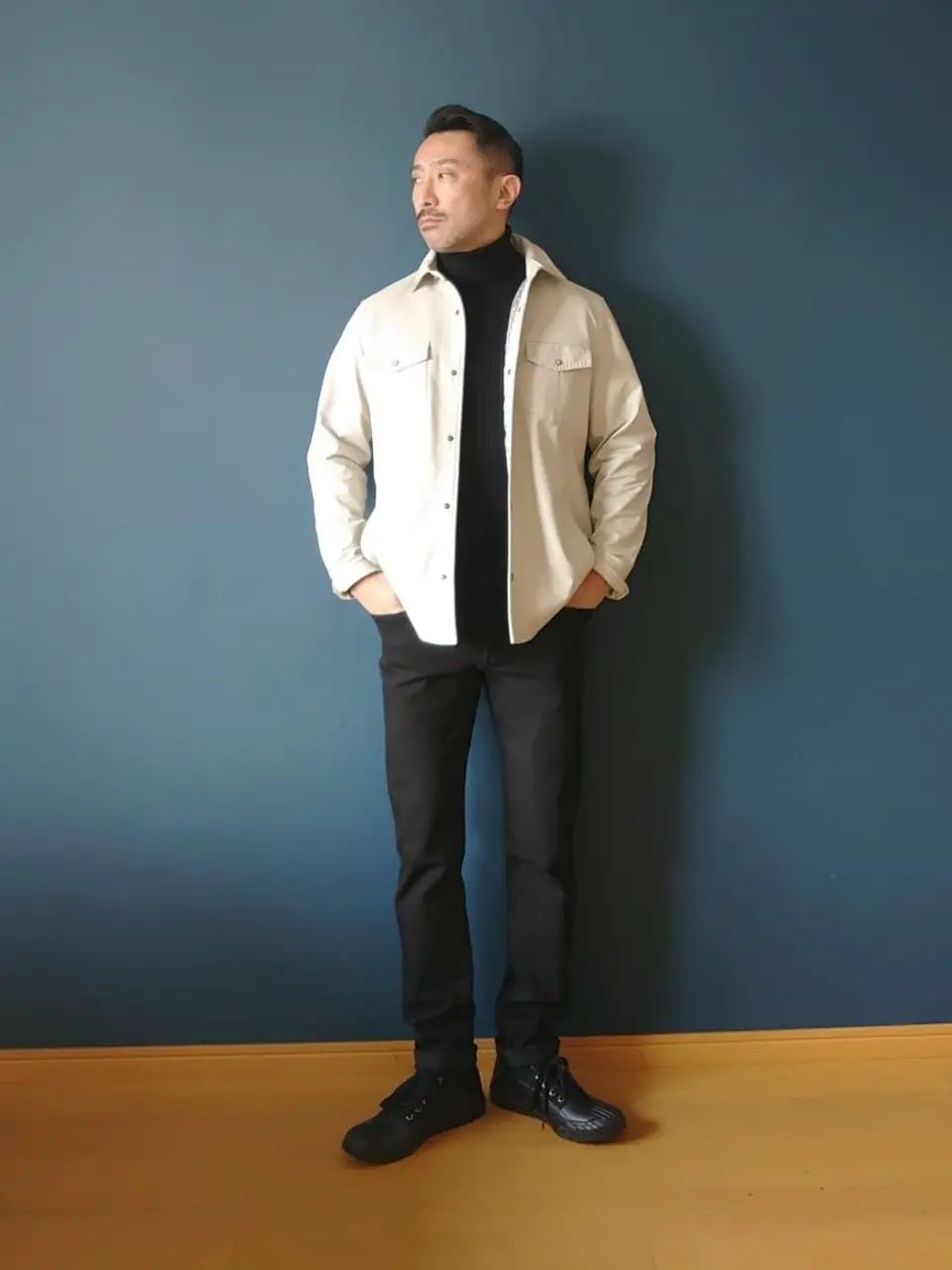 JOSEPH ABBOUD 安東 コーディネート画像