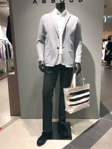 JOSEPH ABBOUD 川田 コーディネート画像