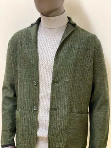 JOSEPH ABBOUD 金本 コーディネート画像