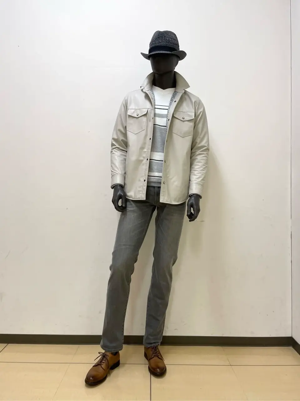  金本 コーディネート画像