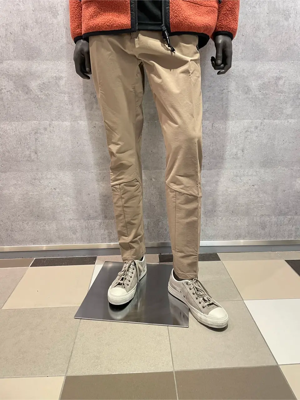 JOSEPH ABBOUD 東　 コーディネート画像