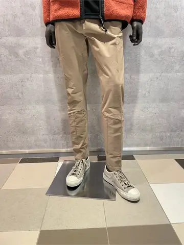 JOSEPH ABBOUD 東　 コーディネート画像