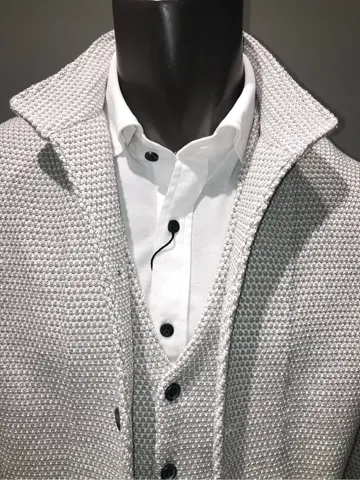 JOSEPH ABBOUD 川田 コーディネート画像