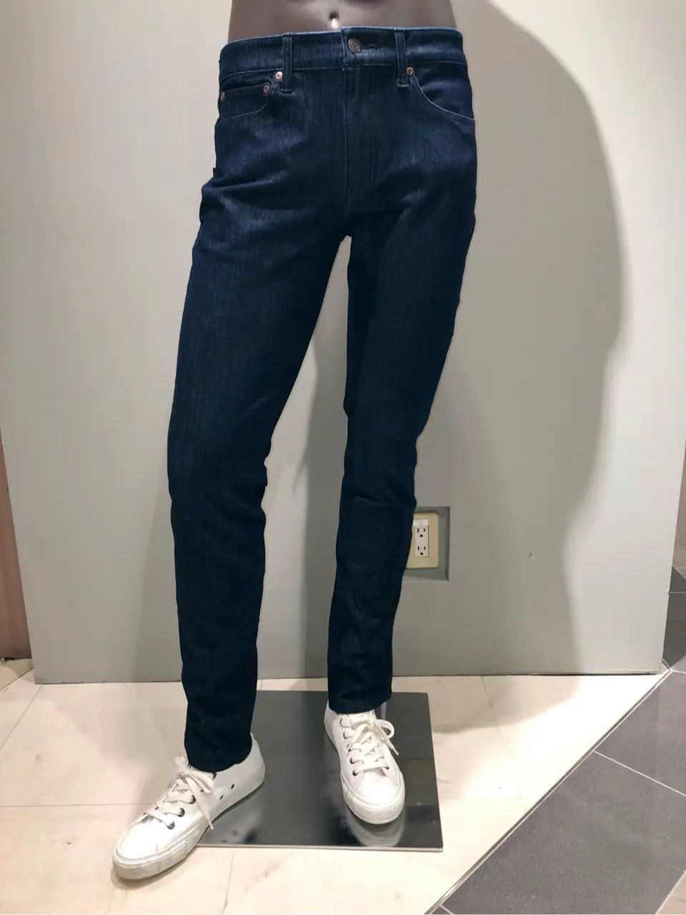 JOSEPH ABBOUD 川田 コーディネート画像