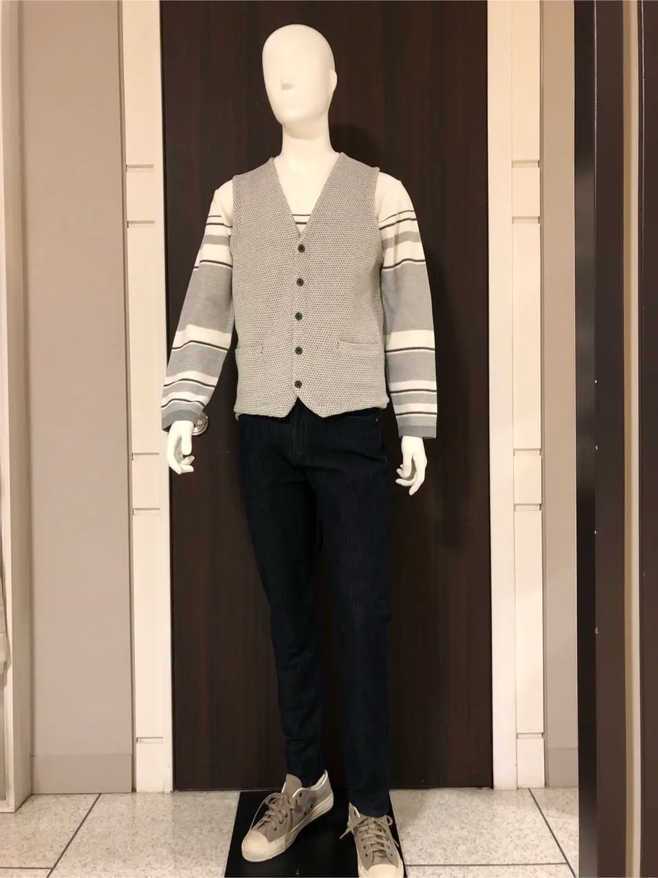 JOSEPH ABBOUD 山口 コーディネート画像