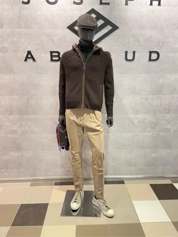 JOSEPH ABBOUD 東　 コーディネート画像