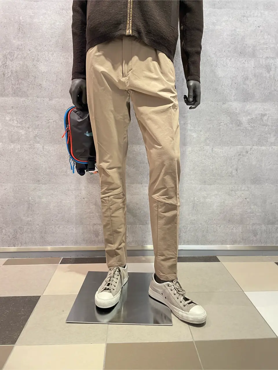 JOSEPH ABBOUD 東　 コーディネート画像