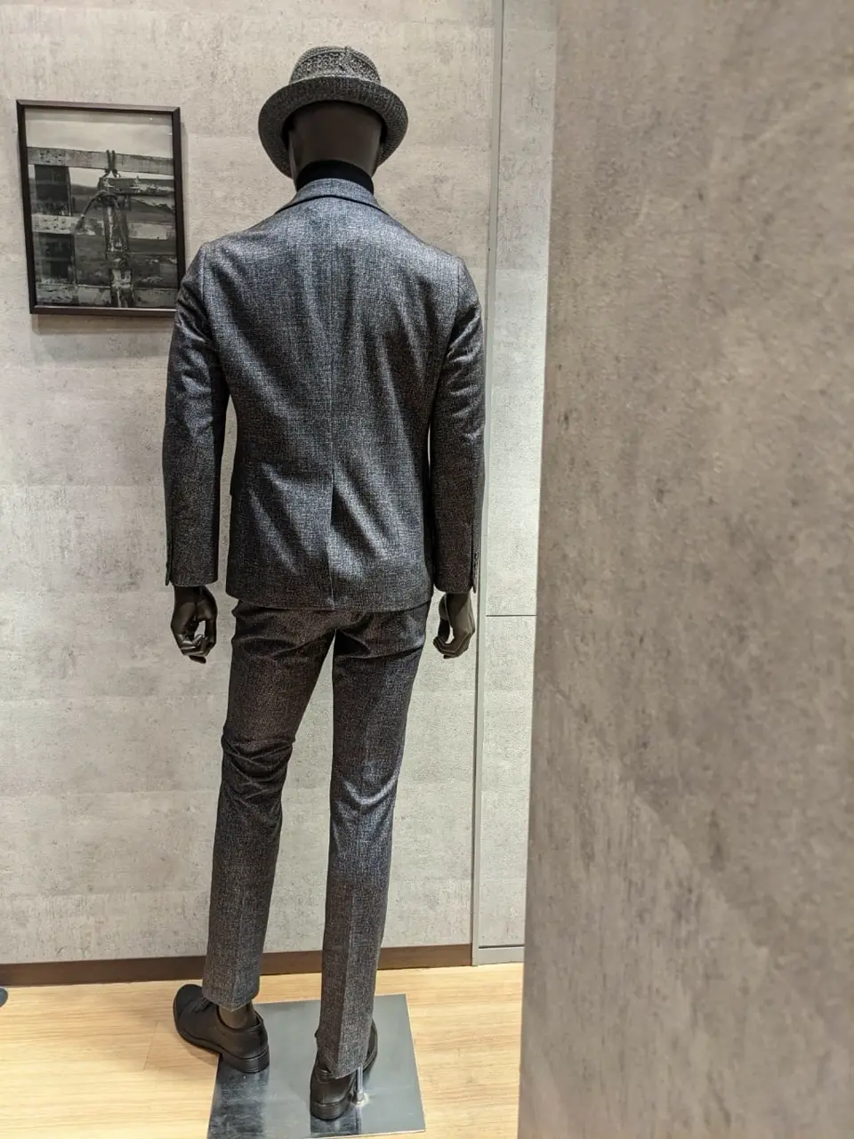 JOSEPH ABBOUD 大久 コーディネート画像