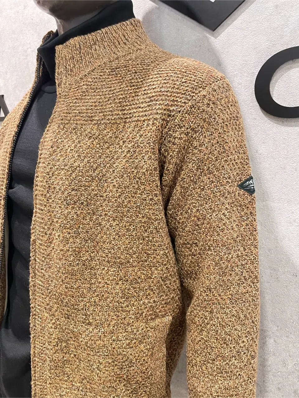 JOSEPH ABBOUD 東　 コーディネート画像