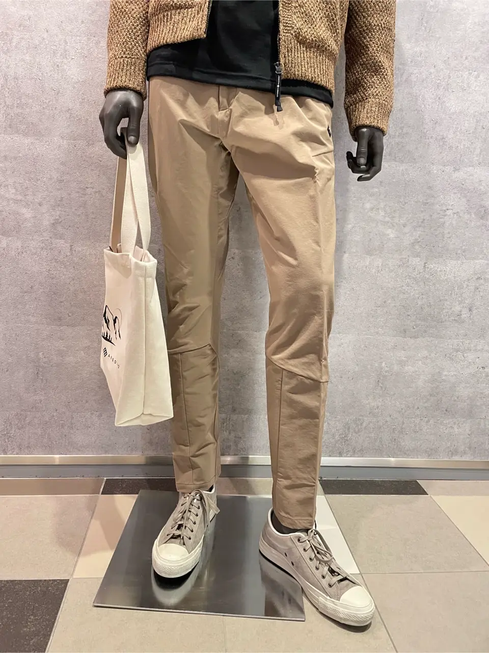 JOSEPH ABBOUD 東　 コーディネート画像