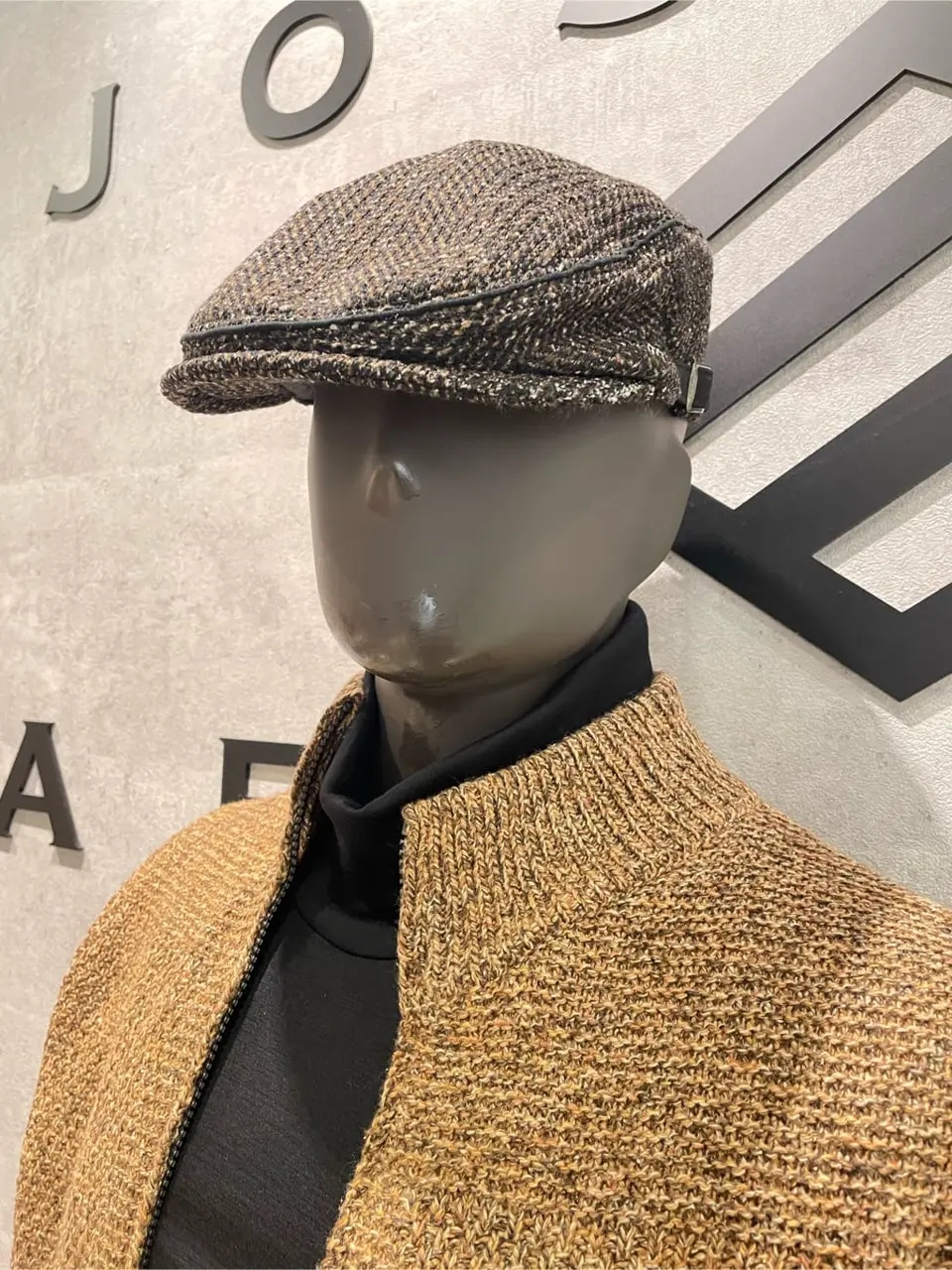 JOSEPH ABBOUD 東　 コーディネート画像