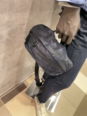 JOSEPH ABBOUD 東　 コーディネート画像