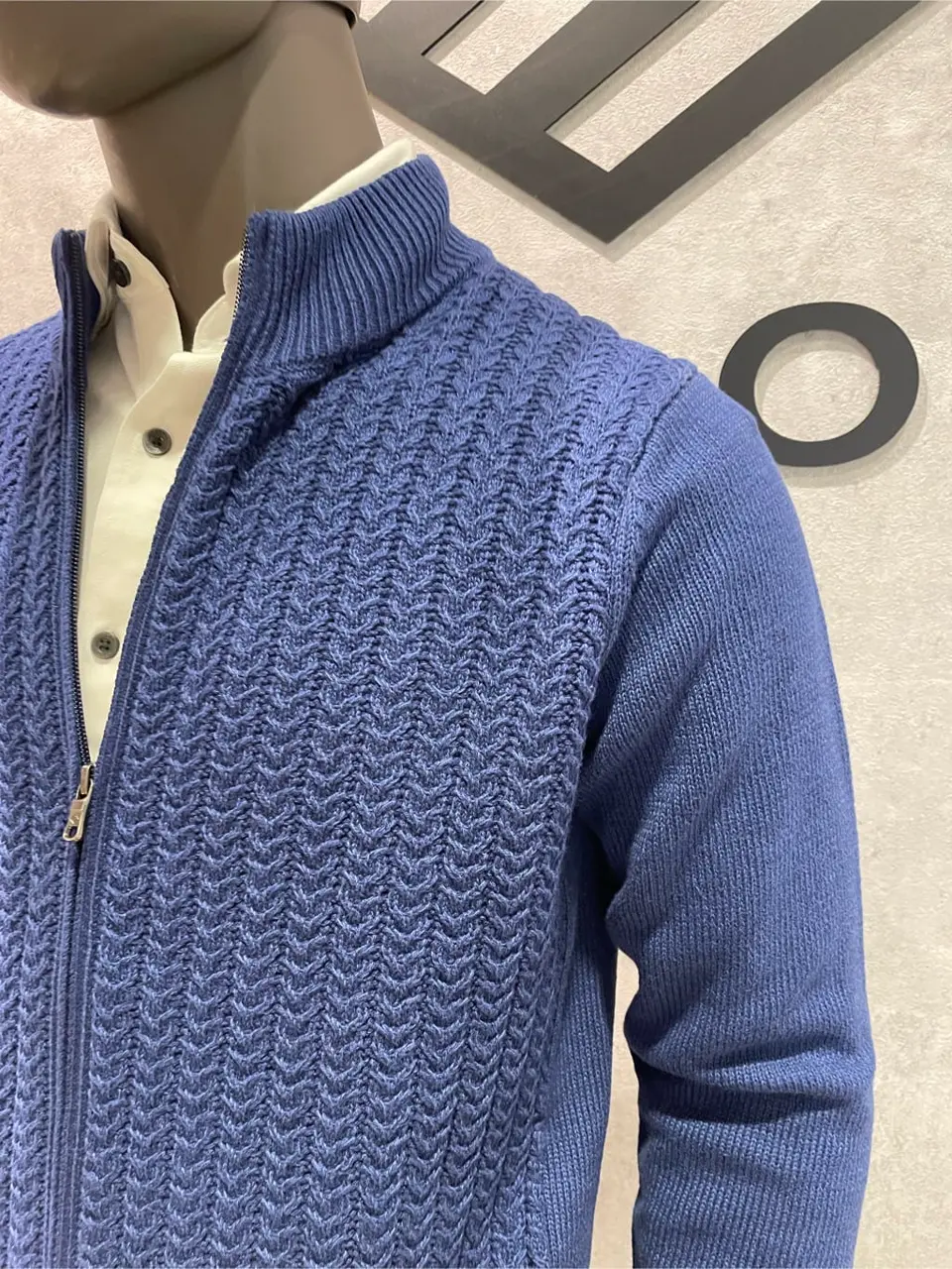 JOSEPH ABBOUD 東　 コーディネート画像