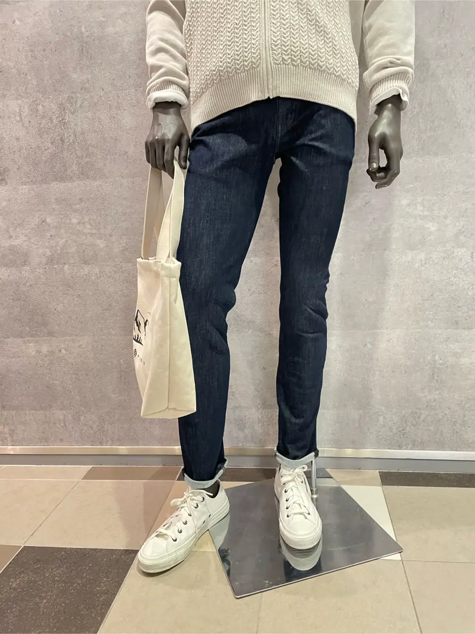 JOSEPH ABBOUD 東　 コーディネート画像