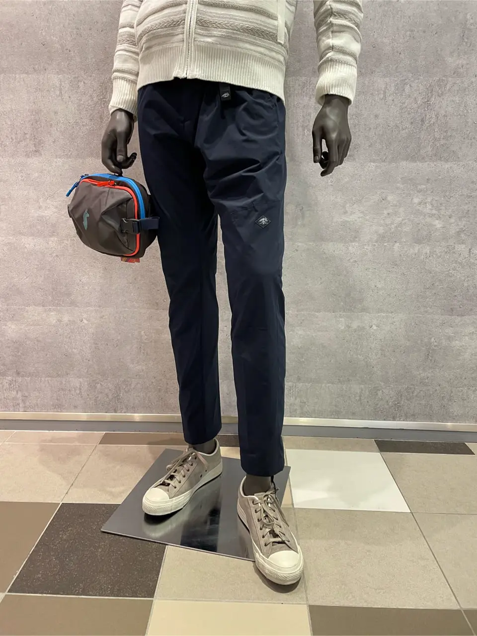 JOSEPH ABBOUD 東　 コーディネート画像